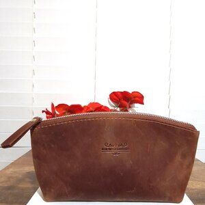Old Town Leather Distressed Cosmetic Bag 9.5"W x 5.5"H x 2" Bottom